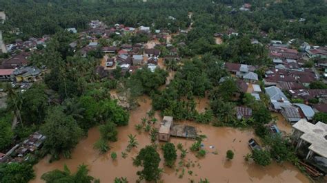 Banjir Di Rokan Hulu Riau Meluas 2 644 Rumah Warga Terendam