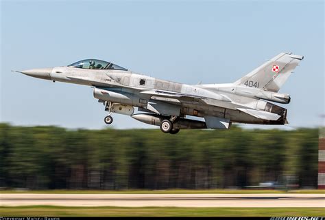 Lockheed Martin F 16cj Fighting Falcon Poland Air Force Aviation Photo 2676195