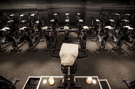 Inside Soulcycle The Cultish Celebrity Endorsed Spinning Studio On