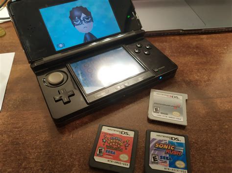 Tiny collection ( on Mii maker because I've got a normal black 3DS from ...