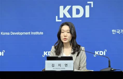 Kdi 중장년 택시기사 증가하는 현실 바꾸려면 호봉제 대신 직무급제 필요 아주경제