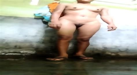 Shaved Pussy Cute Indian Bhabi