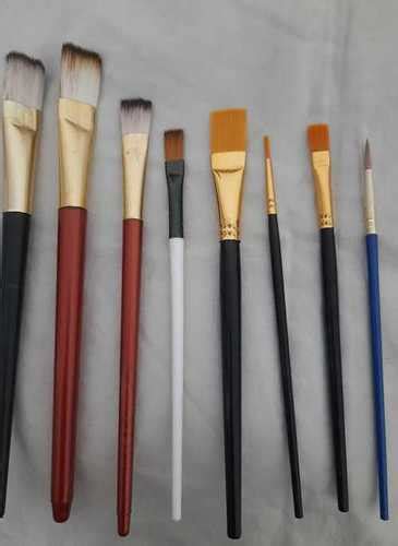 Synthetic Fiber Smooth Bristle Artist Paint Brush At Best Price In