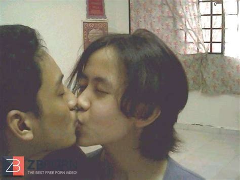 Insane Hijab Malay Teenager ZB Porn