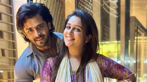 New Mommy Dipika Kakar Dances With Newborn Son Ruhaan In Adorable Video