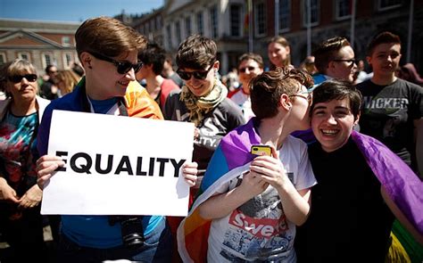 Irish Gay Marriage Referendum Ends In Overwhelming Victory For Yes Campaign