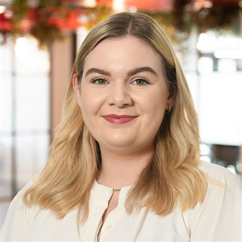 Professional Background and Profile for Pate Richardson 10