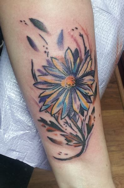 Watercolor Daisy Tattoo Designs, Ideas and Meaning - Tattoos For You