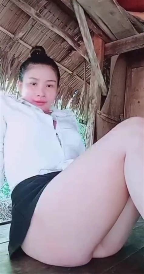 Slight Partials Throughout And First Full On At 9 17 Nude Video On YouTube Nudeleted