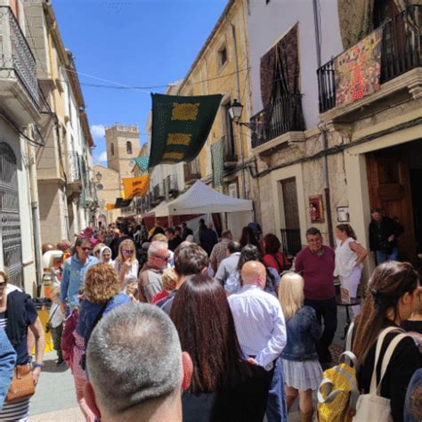 Todo Listo Para Una Feria De San Isidro De R Cord En Castalla