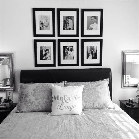 20+ Over The Bed Wall Decor Ideas - DECOOMO