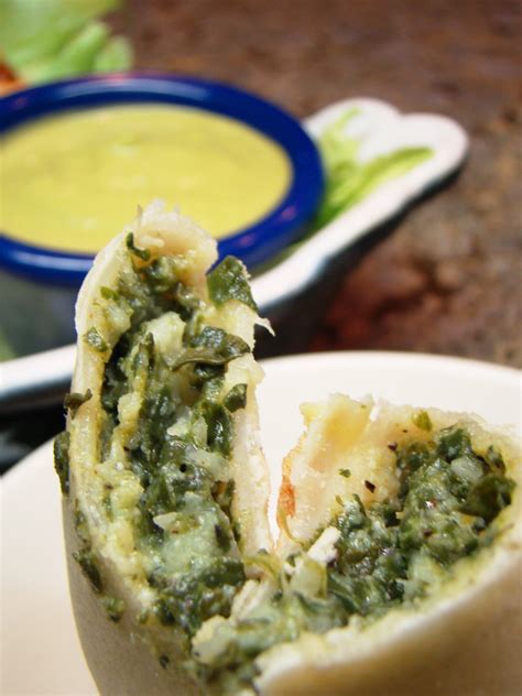 Spinach Empanadas With Poblano Sauce When It Is Warm Somet Flickr