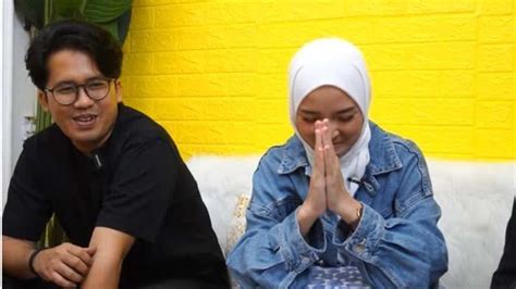 Nissa Sabyan Dan Ayus Kembali Heboh Diisukan Sudah Menikah Ustaz Zacky