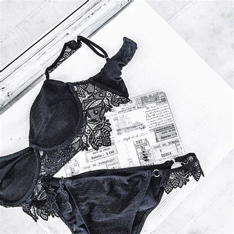 7 Hot Sexy Wendy Nguyen Bikini Pics