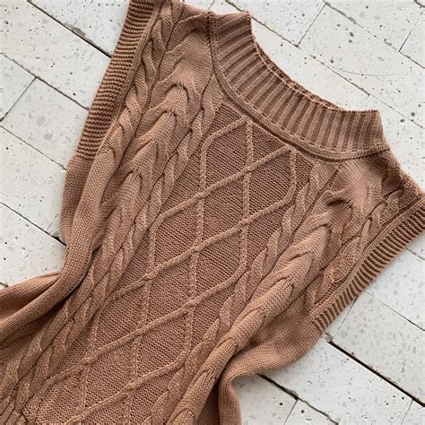 Colete Trico Trama Trabalhada Nude Dondoca Moda Feminina