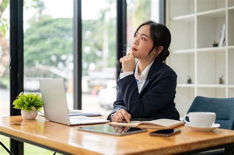 【轉職大補帖】年後轉職好嗎？轉職思考法、時間點、履歷準備一次看 Cakeresume