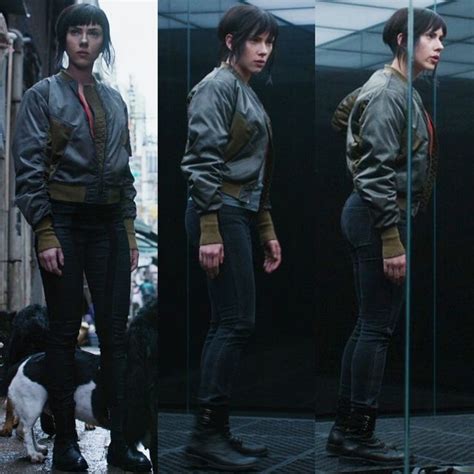 Scarlett Johansson in Ghost In The Shell 2017 映画 スカーレットヨハンソン 服装