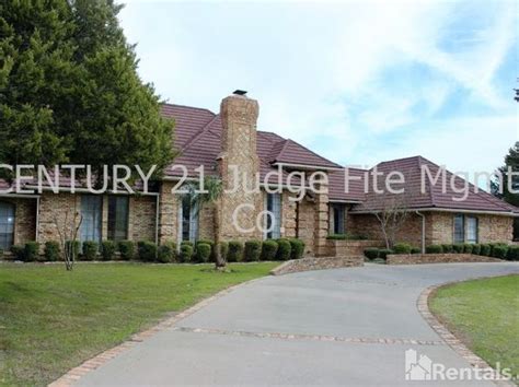 1250 Whispering Oaks Dr Desoto Tx 75115 Zillow