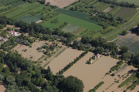 Luftbild Ingelheim Hochwasser Situation nach Öffnung der