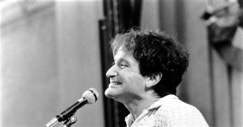 I Streamed 5 Robin Williams Stand-up Specials on YouTube, and So Should You