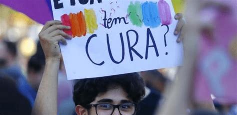 Deputados Franceses Aprovam Projeto De Lei Contra Cura Gay
