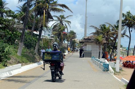 Trabalhadores De Ponta Negra Cobram Melhorias A Praia Dessa Forma N O