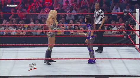 Layla Vs Michelle Mccool Loser Leaves Wwe Extreme Rules Hd