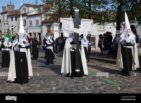 Una De Las Muchas Procesiones Religiosas Para La Semana Santa Semana