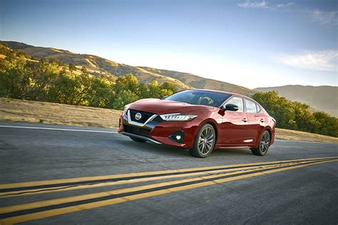 2019 Nissan Maxima: captivating, performance-oriented exterior ...