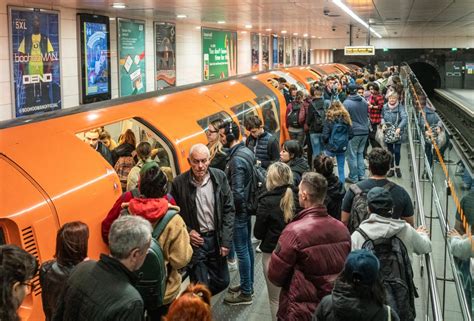 Glasgow metro system would be 'twice the size of Manchester Metrolink ...