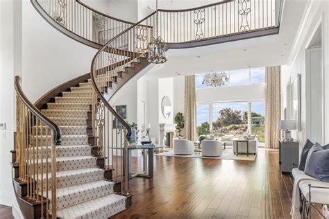 Joyce Rey Presents A European Inspired Pacific Palisades Estate With