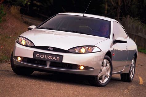 Coche Del Día Ford Cougar 25 V6 Espíritu Racer