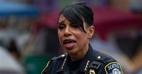 Seattle Pd S 1st Black Female Chief Carmen Best Resigns After Defund Police Vote Internet