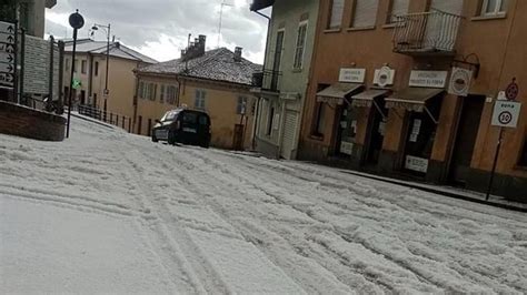 Violenta Grandinata Tra Langhe E Roero Il Centro Di La Morra