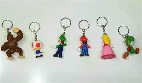 Super Mario Sleutelhanger Set 6 Stuks Mario Luigi Peach Yoshi