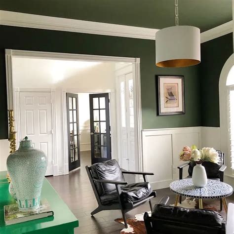 Benjamin Moore Vintage Vogue 462 Paint Color