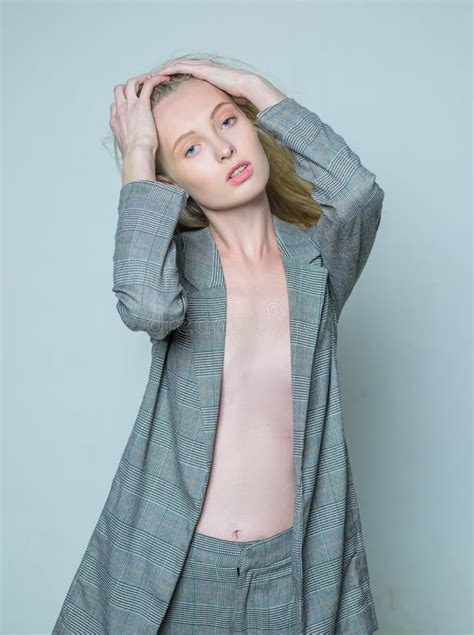 Retro Beautiful Girl with Long Hair. Natural Makeup. Retro. Beauty and ... 