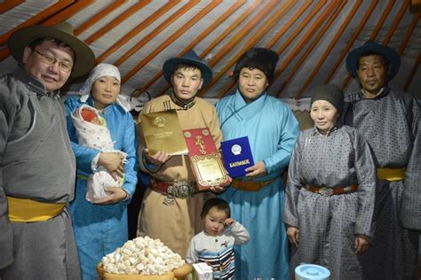 3 саядахь иргэний чацуутан нь сумын уугуул Сайншандын багийн харьяат ...