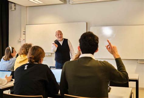 programme structure amsterdam university college