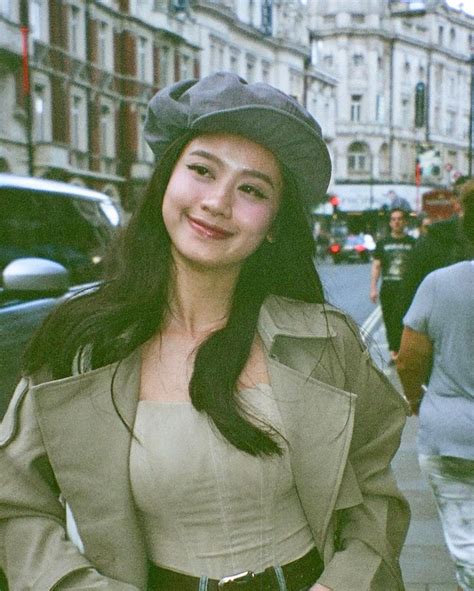 Cuộc sống hiện tại của hot girl thị phi từng mất tích 2 năm Ở với