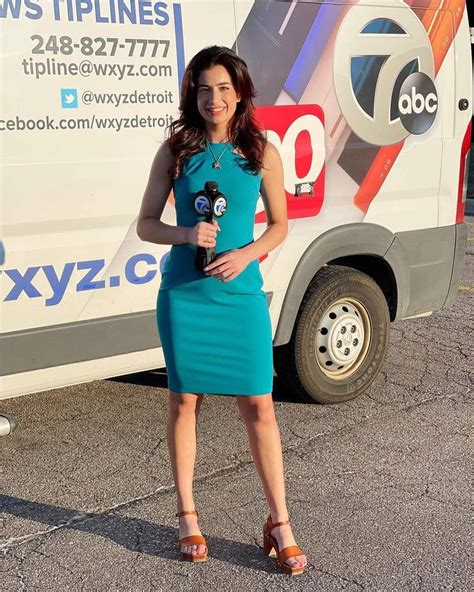 Alex Bozarjian WXYZ Detroit : r/hot_reporters