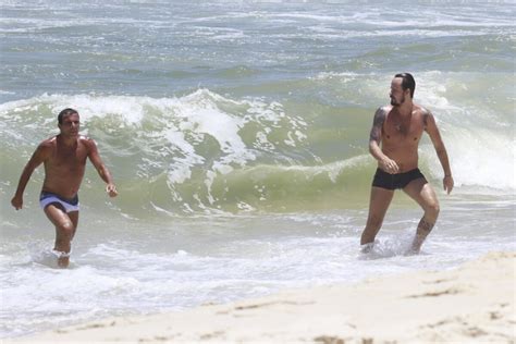 Foto Paulo Vilhena Curtiu Uma Praia O Amigo Eri Johnson Em De