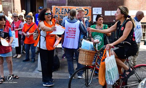 Jubilados Movilizaron Para Exigir Un Aumento De Emergencia Que Sirva