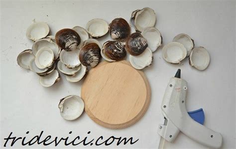 Подсвечник из ракушек