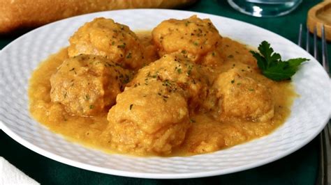 Alb Ndigas En Salsa Espa Ola Recetas F Ciles Reunidas