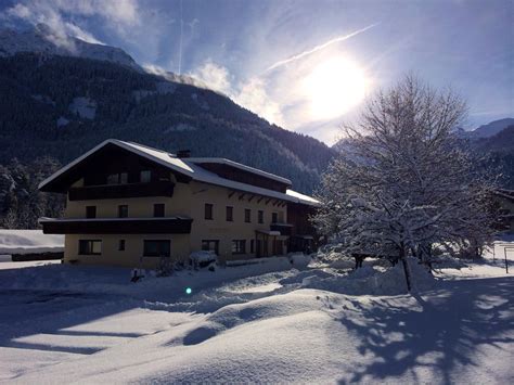 Sennhof Lechtal In Bach Stockach Im Lechtal Tirol Alpen Guide De