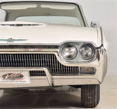 1963 Ford Thunderbird Volo Museum