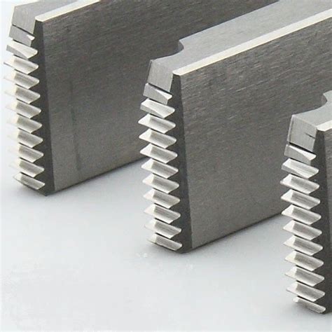 220v Thread Chaser Set Size 2 Bspt At Rs 1800set In New Delhi Id