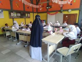 BAZNAS KOTA YOGYAKARTA ANANDA SHOLEH SHOLEHAH SISWA SD NEGERI