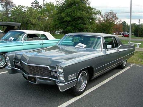 Cadillac Coupe De Ville laptimes, specs, performance data - FastestLaps.com